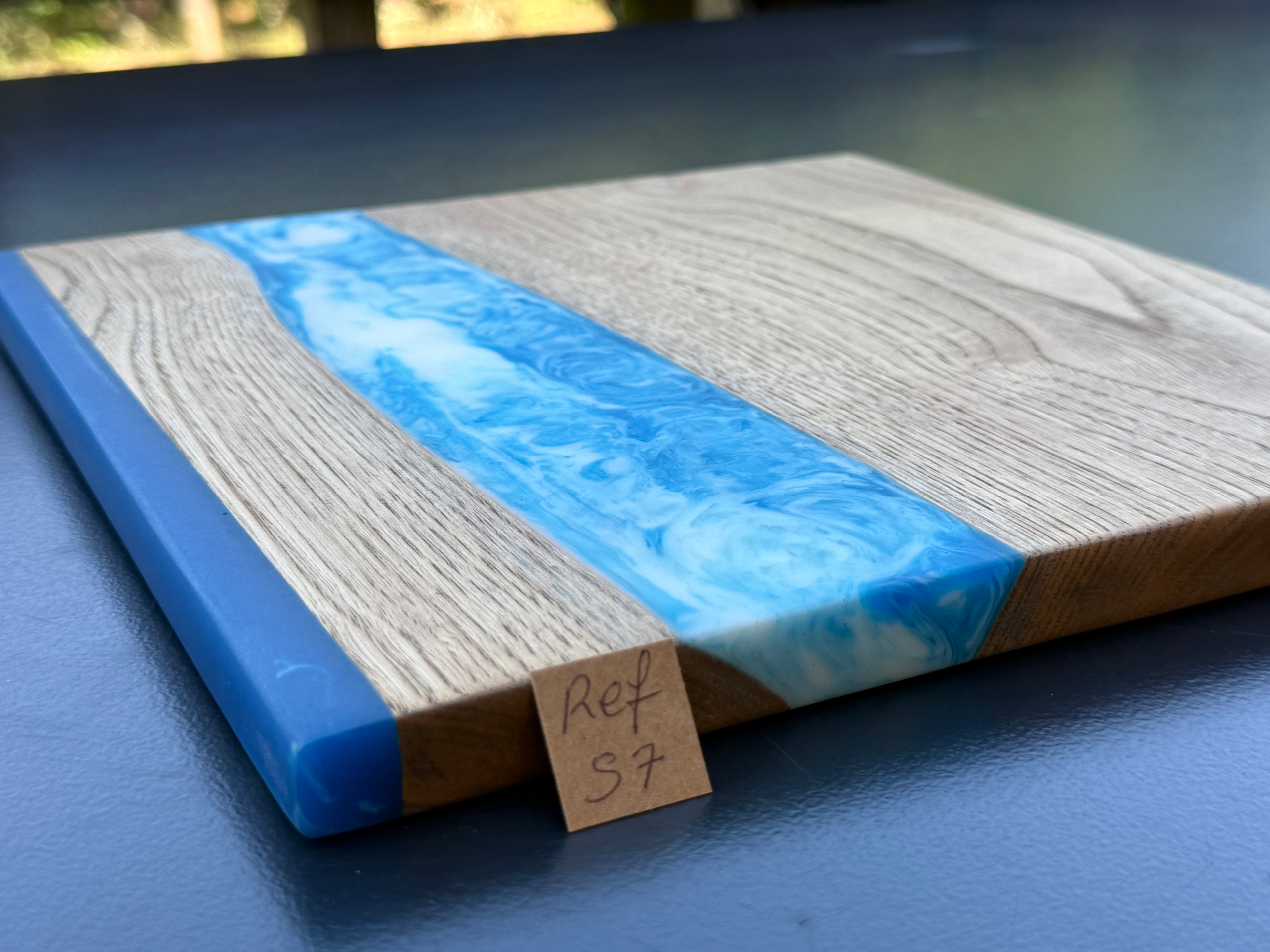 Plateau en Bois et Résine Bleue - Réf S7